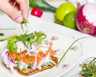 vegetable salad on plate