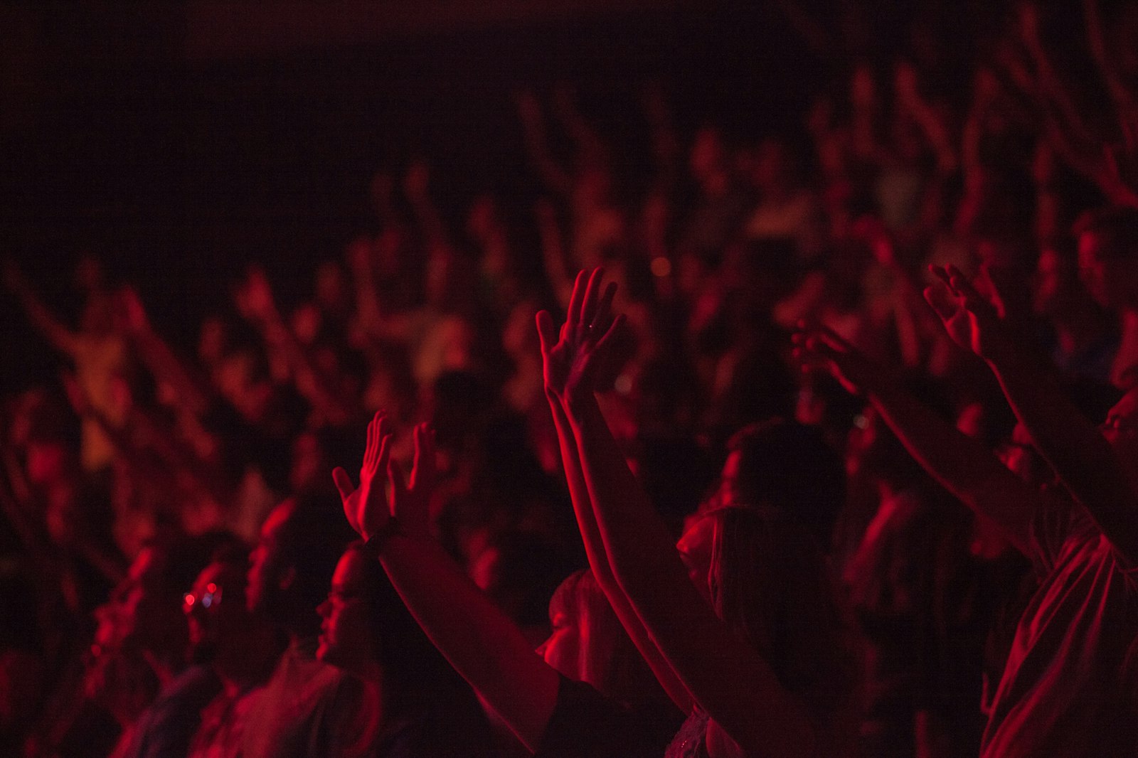 Canon EOS 5D Mark II + Canon EF 70-200mm F2.8L IS II USM sample photo. Crowd lifting their hands photography