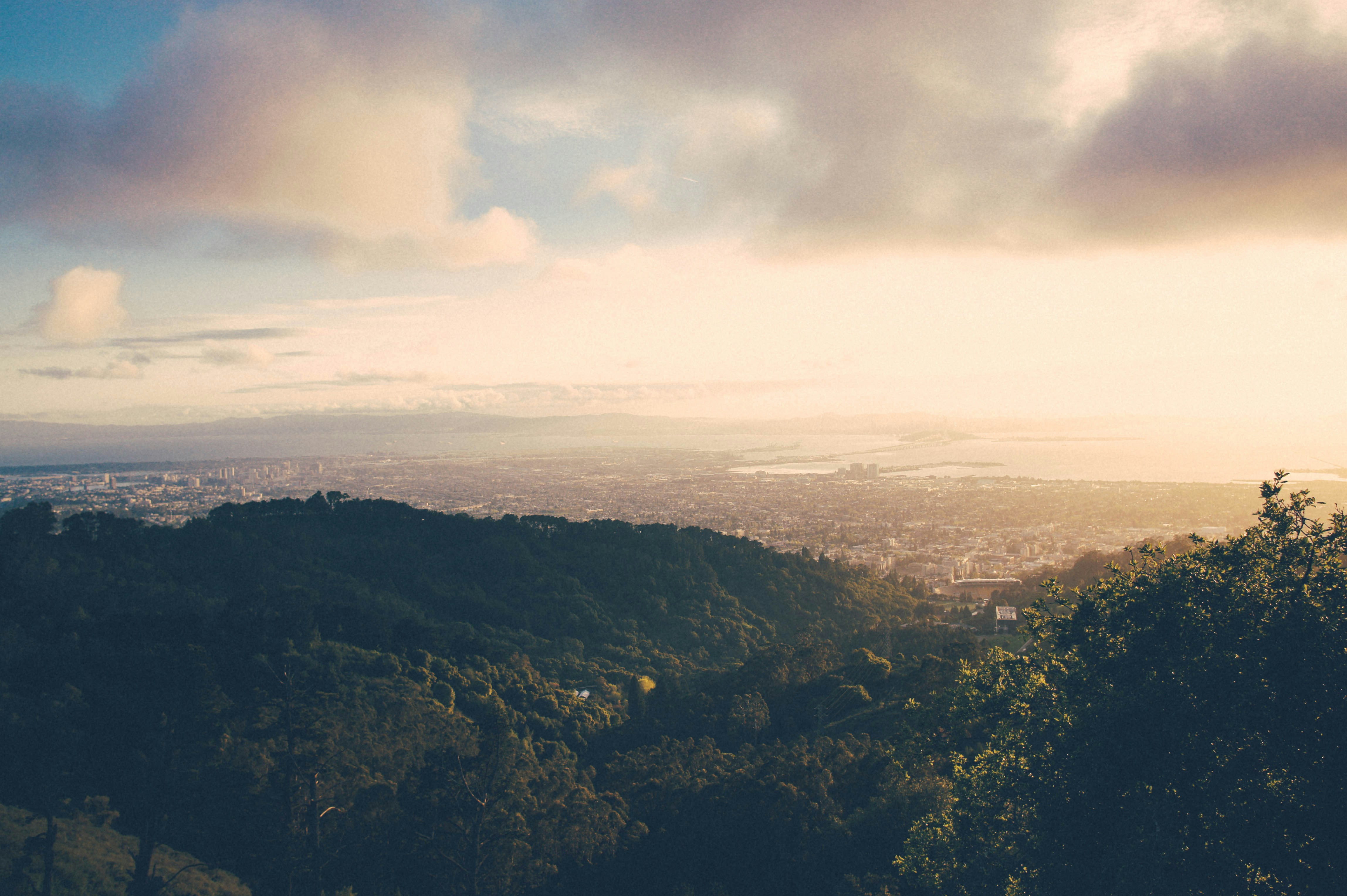 Choose from a curated selection of cloud photos. Always free on Unsplash.
