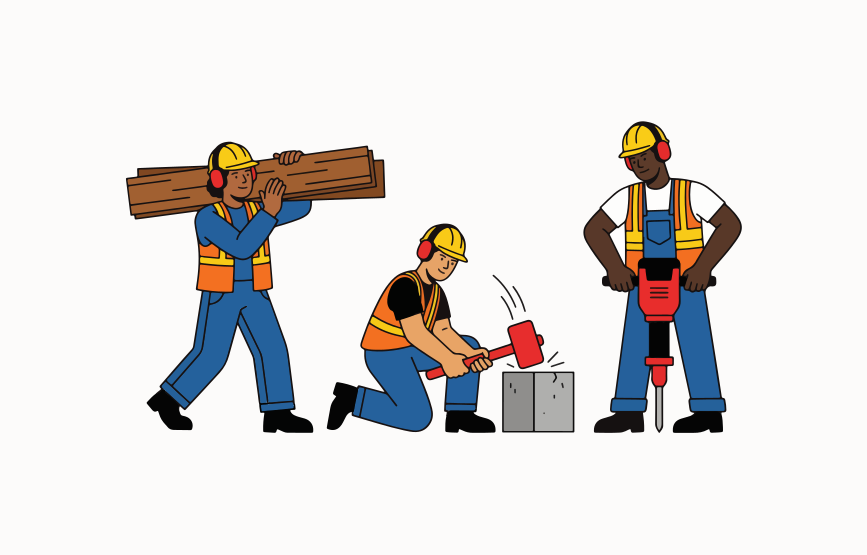 Ouvriers du bâtiment avec outils et matériaux
