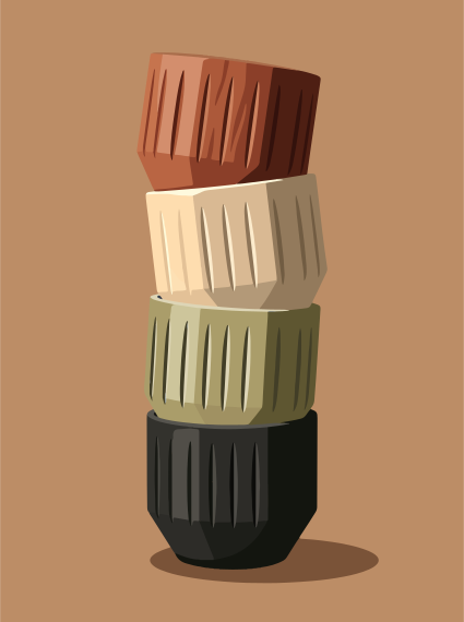 Pile de quatre jardinières nervurées de différentes couleurs